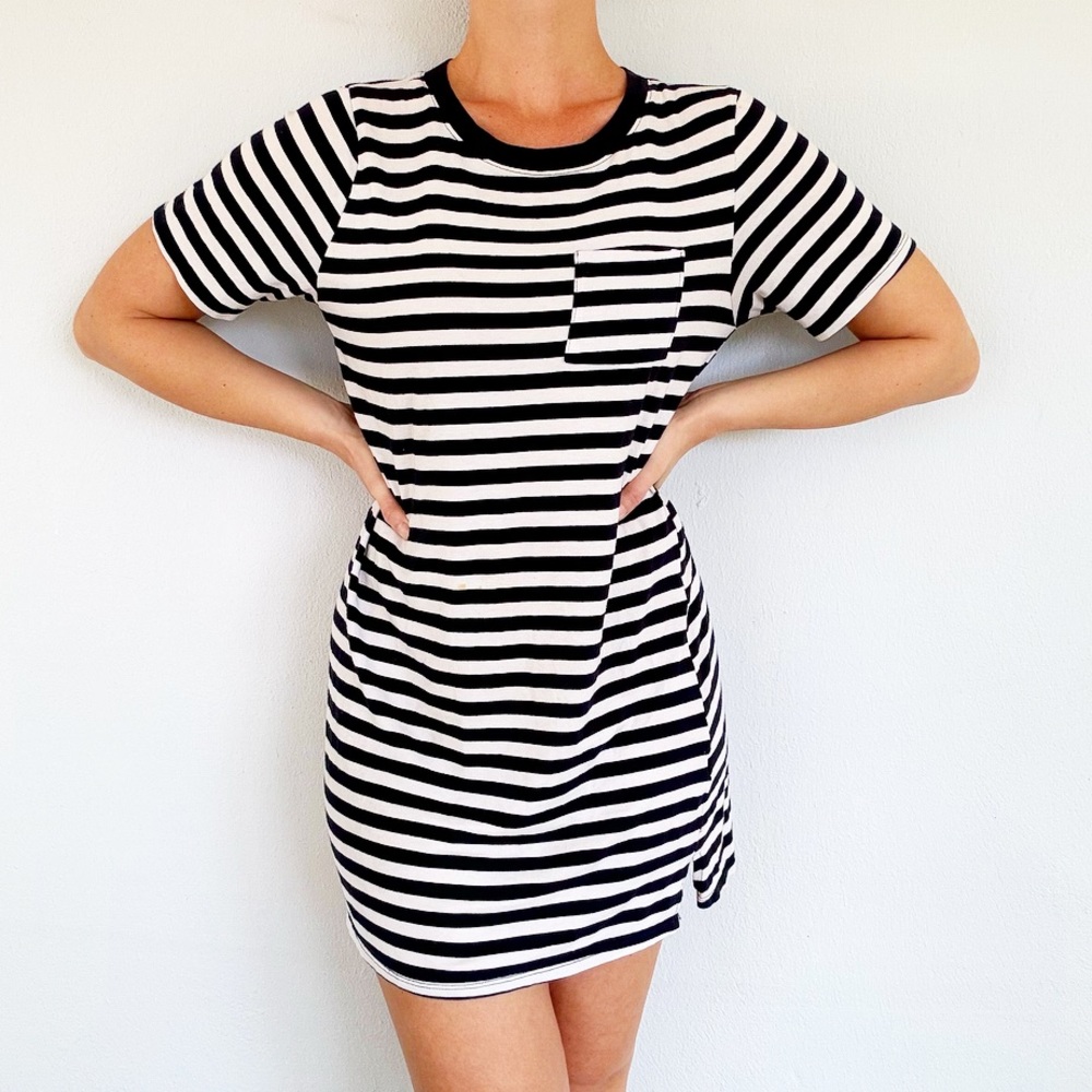 One Clothing navy blue white stripe cotton t-shirt dress size medium